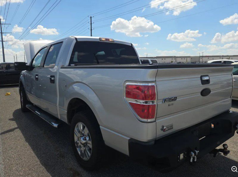 Used 2011 Ford F150 XLT w/ XLT Chrome Pkg RWD image 2