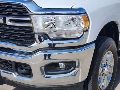 Used 2024 RAM 2500 Big Horn image 10