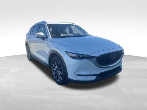 Used 2019 MAZDA CX-5 Signature image 32