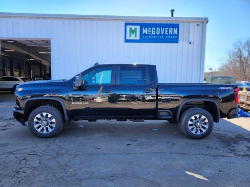 New 2026 Chevrolet Silverado 2500 Custom w/ Custom Value Package AWD/4WD image 2