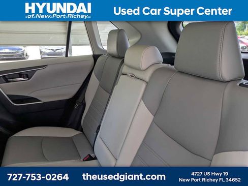 Used 2024 Toyota RAV4 XLE Premium w/ Weather Package FWD image 16