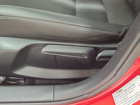 Certified 2024 Honda Civic Sport image 23
