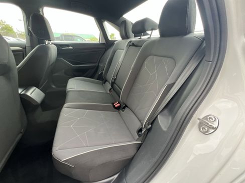 Used 2025 Volkswagen Jetta Sport FWD image 31