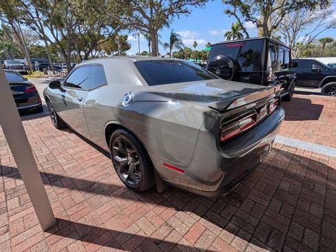 Used 2019 Dodge Challenger GT image 4