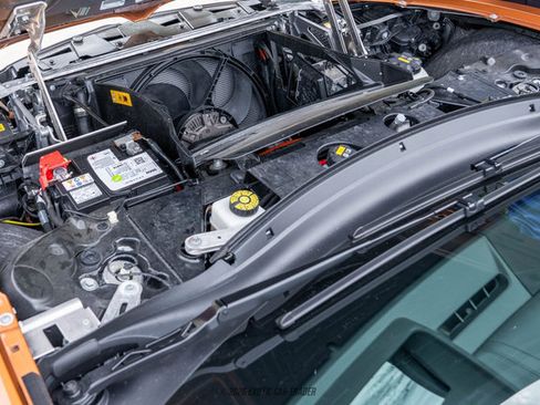 Used 2019 BMW i8 Coupe AWD/4WD image 25