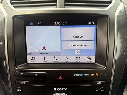 Used 2019 Ford Explorer Sport w/ Equipment Group 401A AWD/4WD image 14