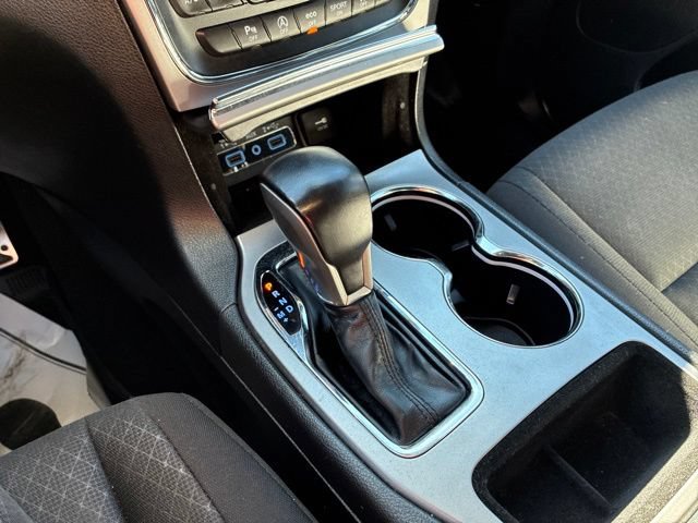 Used 2020 Jeep Grand Cherokee Laredo AWD/4WD image 29