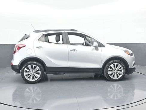 Used 2020 Buick Encore Preferred image 7