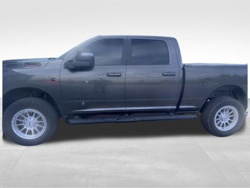 Used 2024 RAM 2500 Lone Star w/ Night Edition AWD/4WD image 12