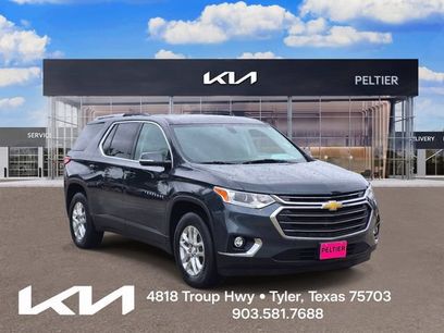 Used 2018 Chevrolet Traverse LT