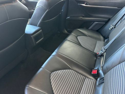 Used 2024 Toyota Camry SE FWD image 27