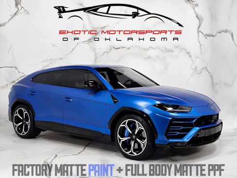 Used 2021 Lamborghini Urus image 1