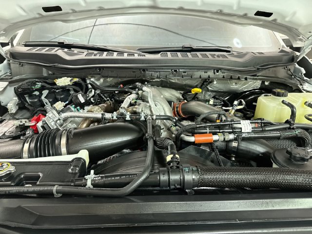 Used 2026 Ford F350 Platinum AWD/4WD image 32