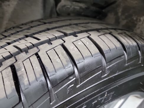 Used 2022 Ford Explorer Limited w/ Equipment Group 301A image 29