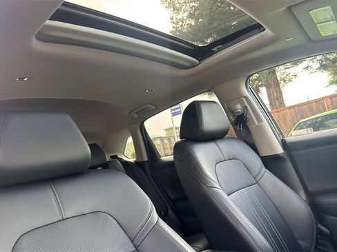 Certified 2023 Honda HR-V EX-L image 19