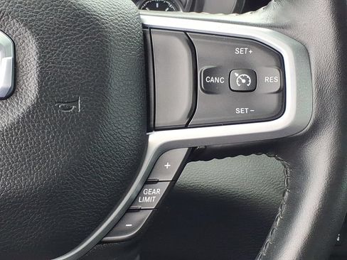 Used 2023 RAM 1500 Big Horn AWD/4WD image 10