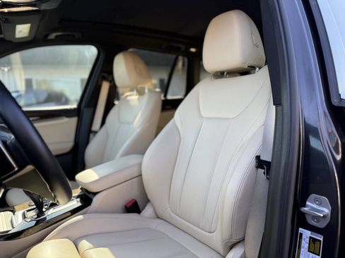 Used 2019 BMW X3 sDrive30i w/ Convenience Package image 12