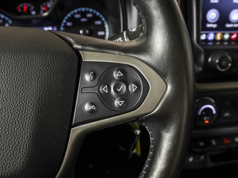 Used 2022 Chevrolet Colorado Z71 w/ Z71 Midnight Edition image 30