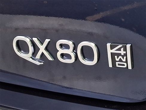 New 2026 INFINITI QX80 Luxe image 24