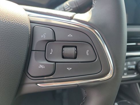 New 2026 Buick Envista Sport Touring w/ Convenience I Package FWD image 25
