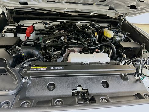 Used 2025 Toyota 4Runner TRD Off-Road image 34