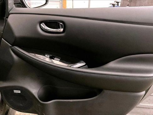 Used 2021 Nissan Leaf SL Plus image 23