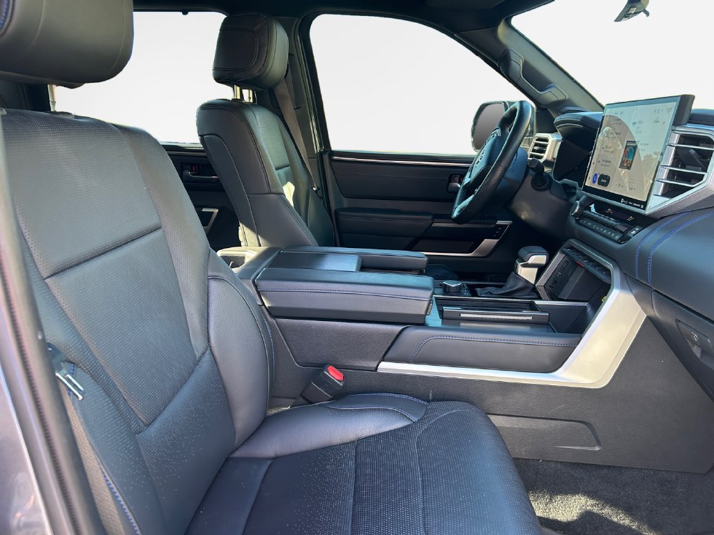Used 2024 Toyota Tundra Platinum AWD/4WD image 26
