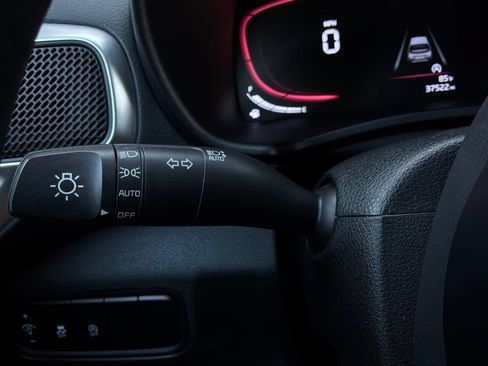 Used 2025 Kia Soul LX w/ LX Technology Package FWD image 33