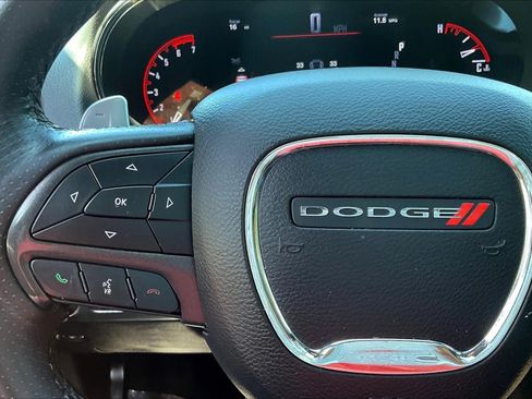 Used 2018 Dodge Durango R/T AWD/4WD image 11