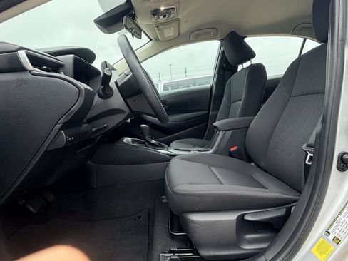 Used 2024 Toyota Corolla LE FWD image 22
