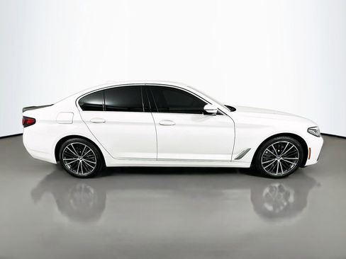Certified 2023 BMW 530i w/ Convenience Package RWD image 4