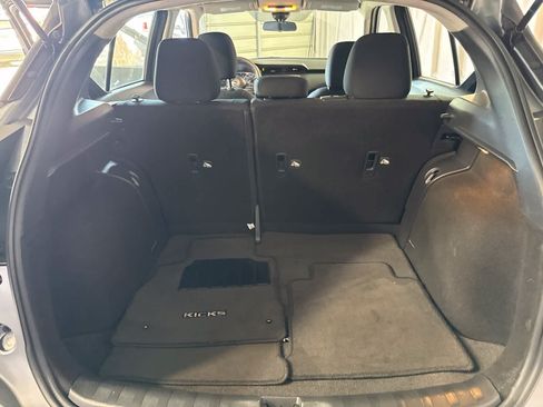 Used 2023 Nissan Kicks S FWD image 15