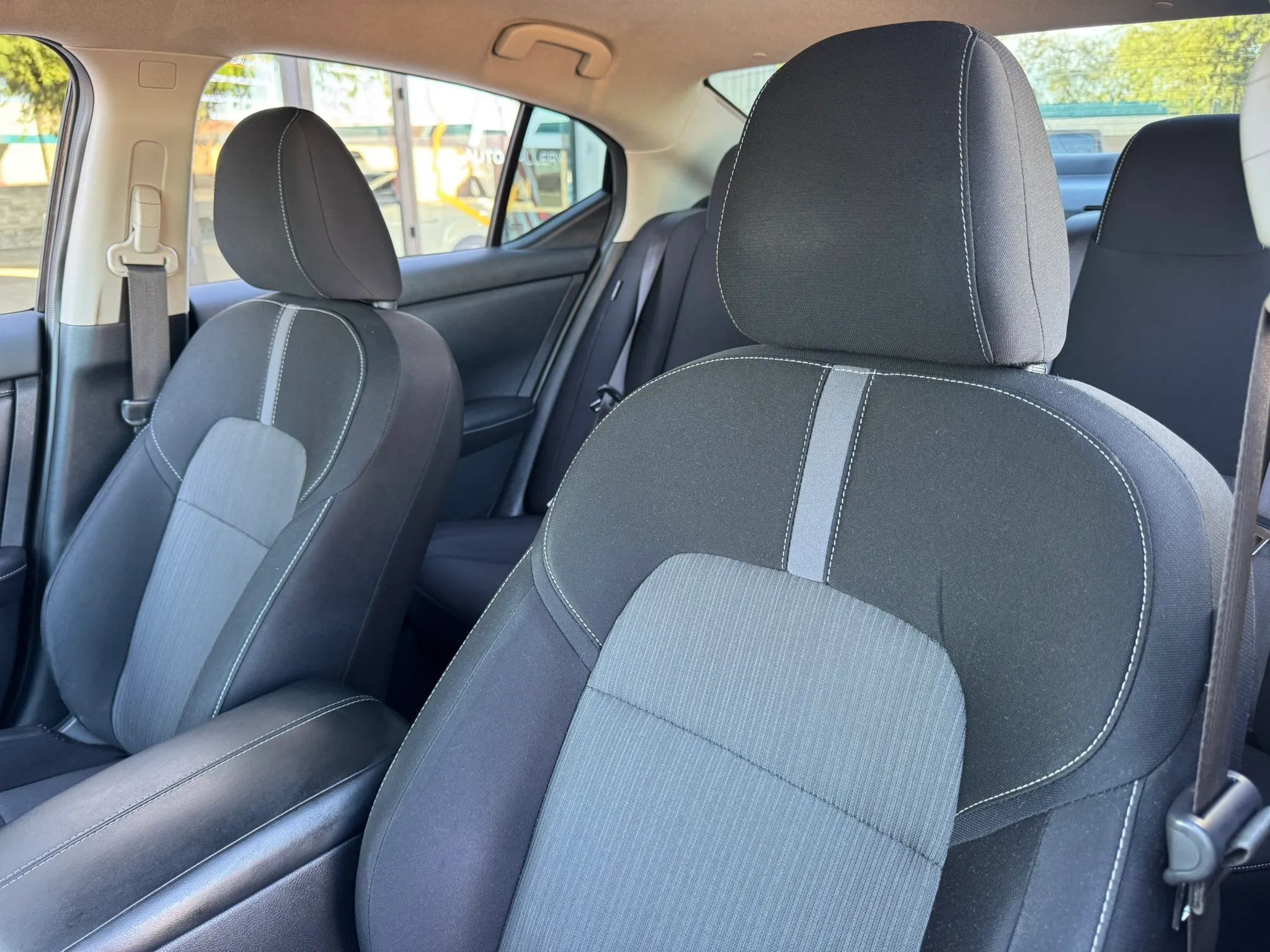 Used 2020 Nissan Sentra SV FWD image 16