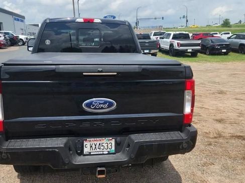 Used 2019 Ford F250 Lariat w/ Lariat Ultimate Package AWD/4WD image 4