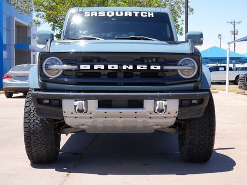 Used 2021 Ford Bronco Outer Banks w/ Sasquatch Package AWD/4WD image 9