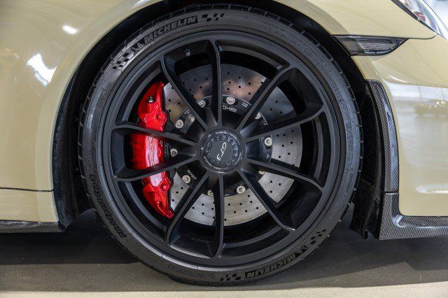 Used 2018 Porsche 911 GT3 RWD image 29