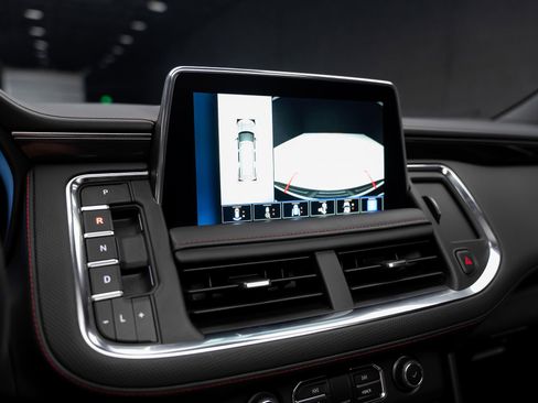 Used 2024 Chevrolet Suburban RST w/ Luxury Package image 46