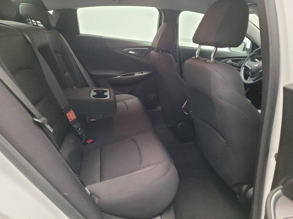 Used 2023 Chevrolet Malibu LT FWD image 19