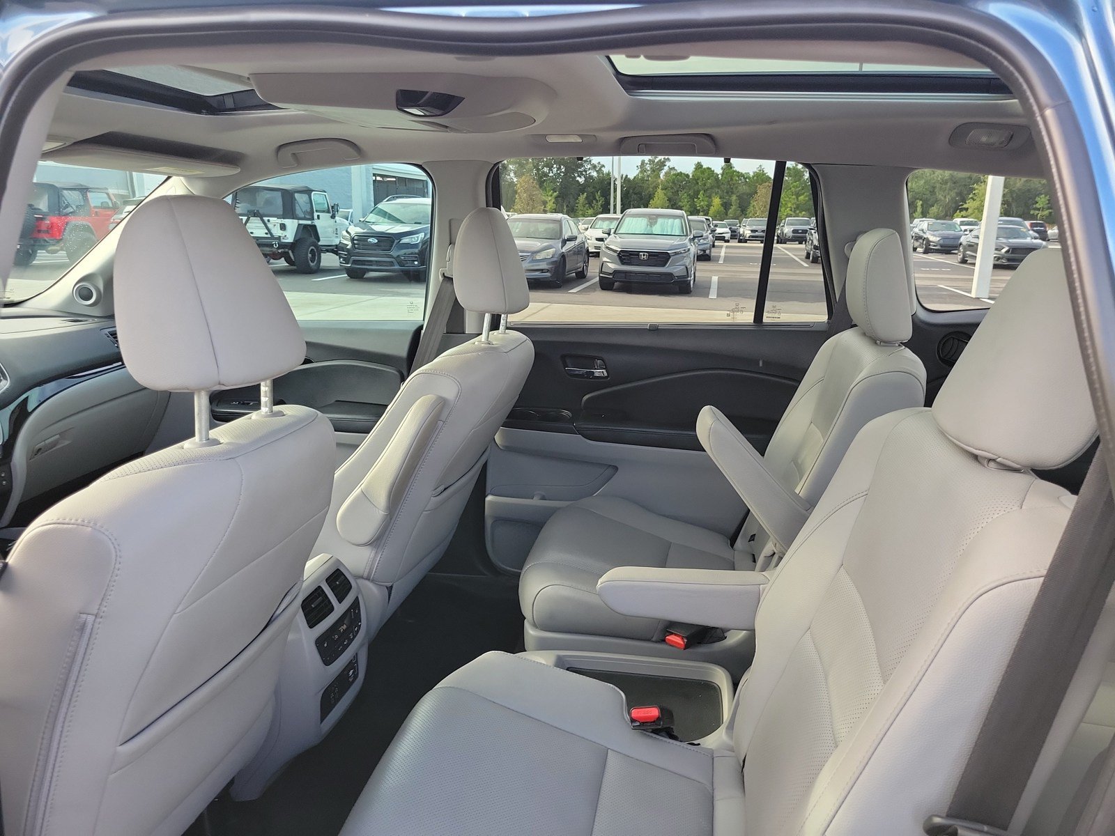 Used 2019 Honda Pilot Elite image 27