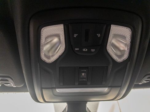 Used 2022 RAM 1500 Big Horn image 30