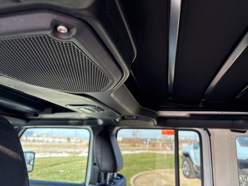 Used 2021 Jeep Wrangler Unlimited Rubicon 4xe w/ Cold Weather Group image 15