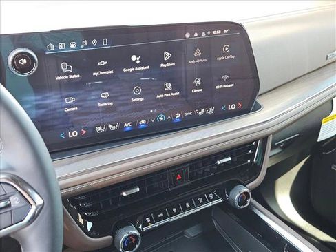 New 2026 Chevrolet Tahoe High Country AWD/4WD image 12