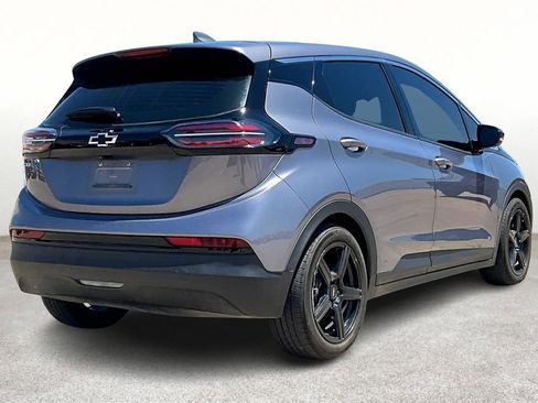 Used 2023 Chevrolet Bolt LT image 2