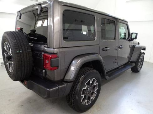 Certified 2025 Jeep Wrangler Unlimited Sahara AWD/4WD image 21
