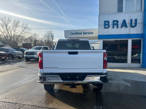 New 2026 Chevrolet Silverado 3500 LT w/ All Star Edition image 7