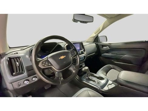 Used 2020 Chevrolet Colorado Z71 AWD/4WD image 11