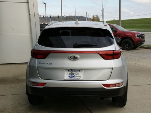 Used 2019 Kia Sportage LX w/ LX Popular Package image 4