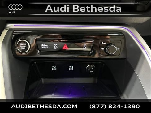 Certified 2025 Audi Q5 Premium Plus w/ Premium Plus AWD/4WD image 24