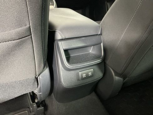 Used 2020 Subaru Legacy Premium image 27