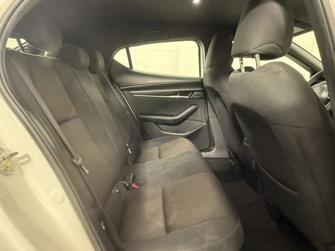 Used 2022 MAZDA MAZDA3 s image 13